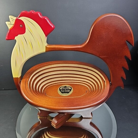 HAWAIIAN MAGIC BASKET WOODEN ROOSTER (BREAD BASKET) FARMHOUSE CHIC - Picture 1 of 16